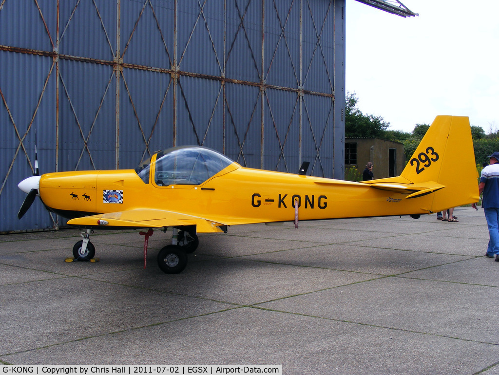 G-KONG, 1987 Slingsby T-67M-200 Firefly C/N 2041, North Weald resident