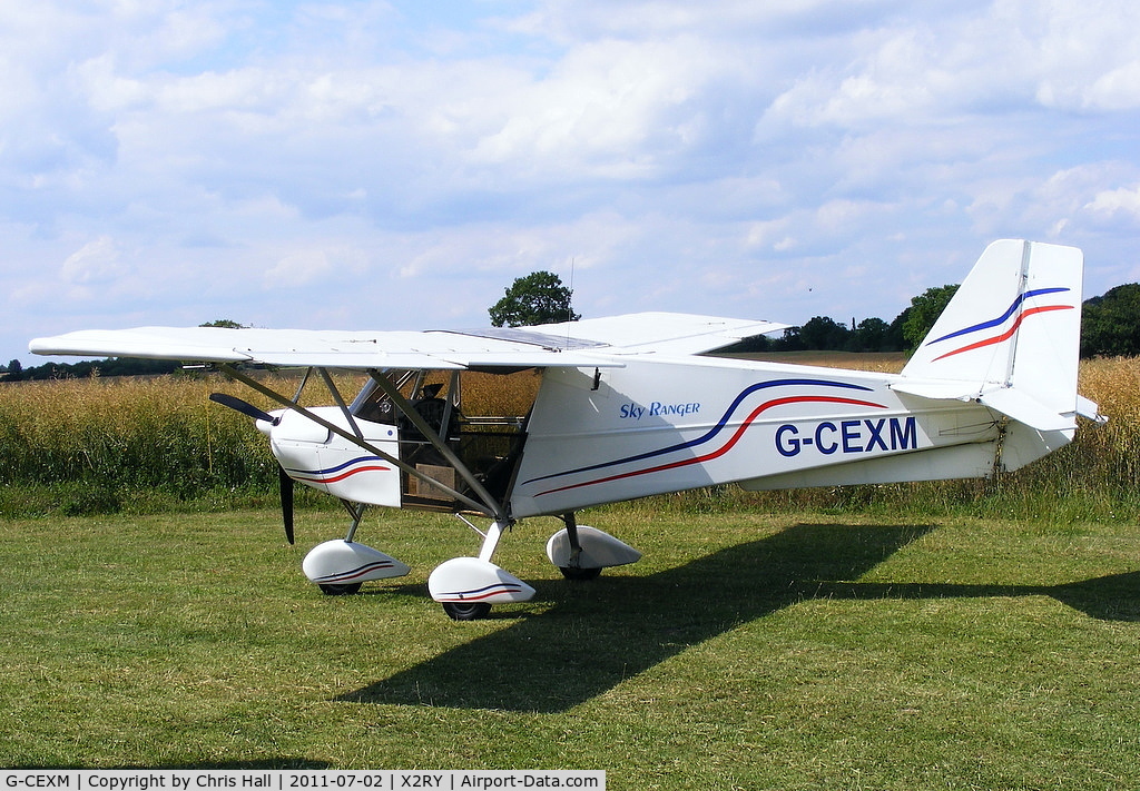 G-CEXM, 2007 Skyranger Swift 912S(1) C/N BMAA/HB/556, resident at Rayne Hall Farm