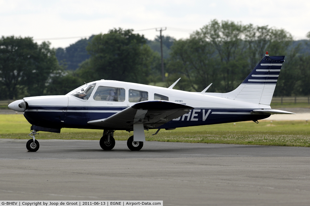 G-BHEV, 1974 Piper PA-28R-200-2 Cherokee Arrow II C/N 28R-7435159, Gamston aerodrome