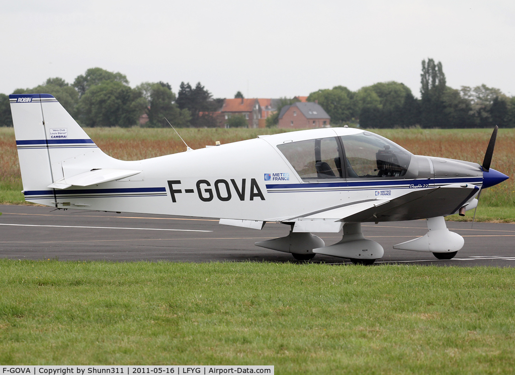 F-GOVA, Robin DR-400-120 Dauphin 2+2 C/N 2303, Parked at the Airclub...