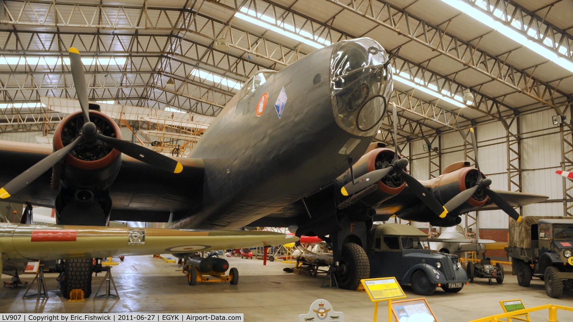 LV907, Handley Page HP-59 Halifax III C/N HR792, LV907 at Yorkshire Air Museum