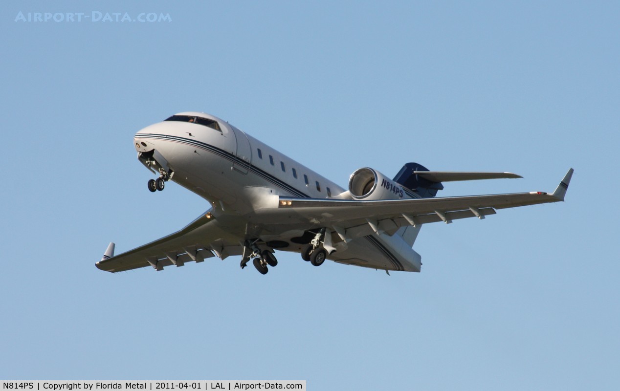 N814PS, 2002 Bombardier Challenger 604 (CL-600-2B16) C/N 5544, Challenger 604