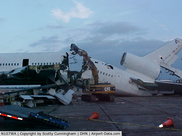 N107WA, McDonnell Douglas DC-10-30F C/N 46836, N107WA getting cut up in DHN