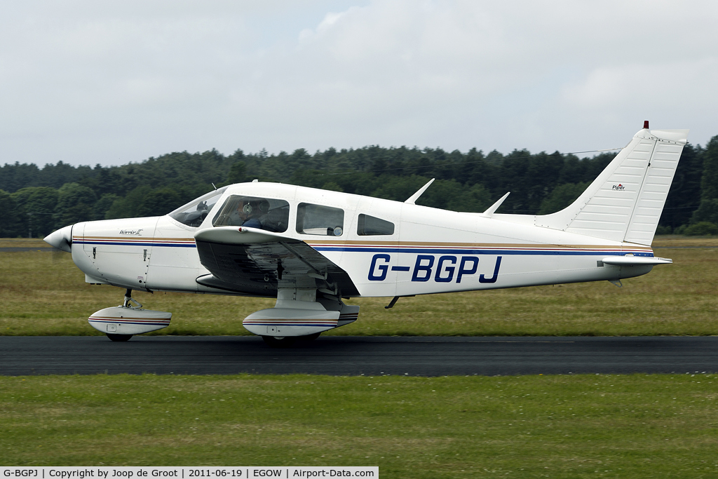 G-BGPJ, 1979 Piper PA-28-161 Cherokee Warrior II C/N 28-7916288, on its way to the runway