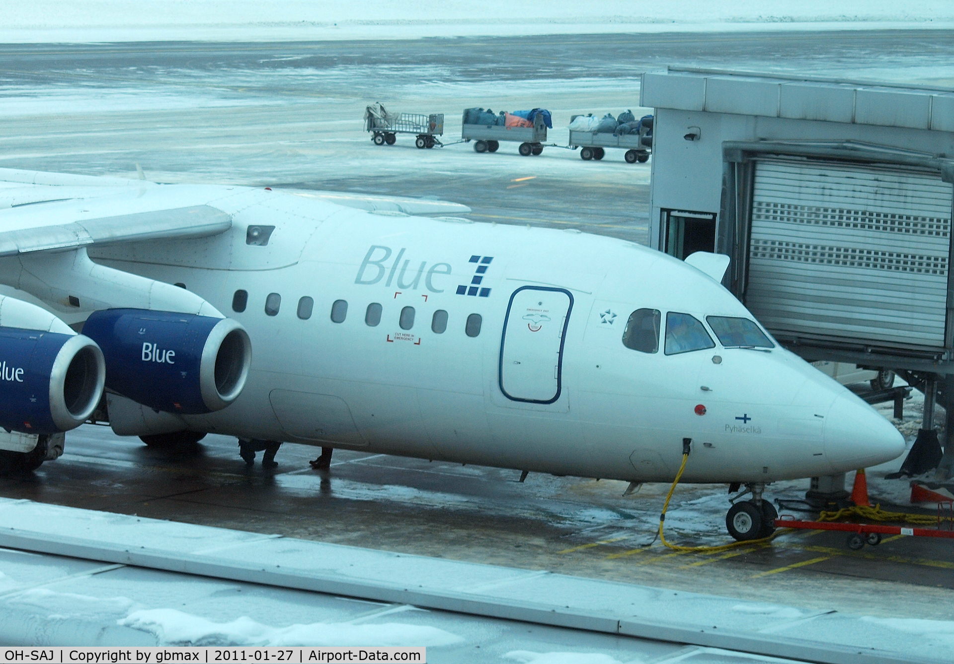 OH-SAJ, 2001 BAE Systems Avro 146-RJ85 C/N E.2388, @ Helsinki Airport