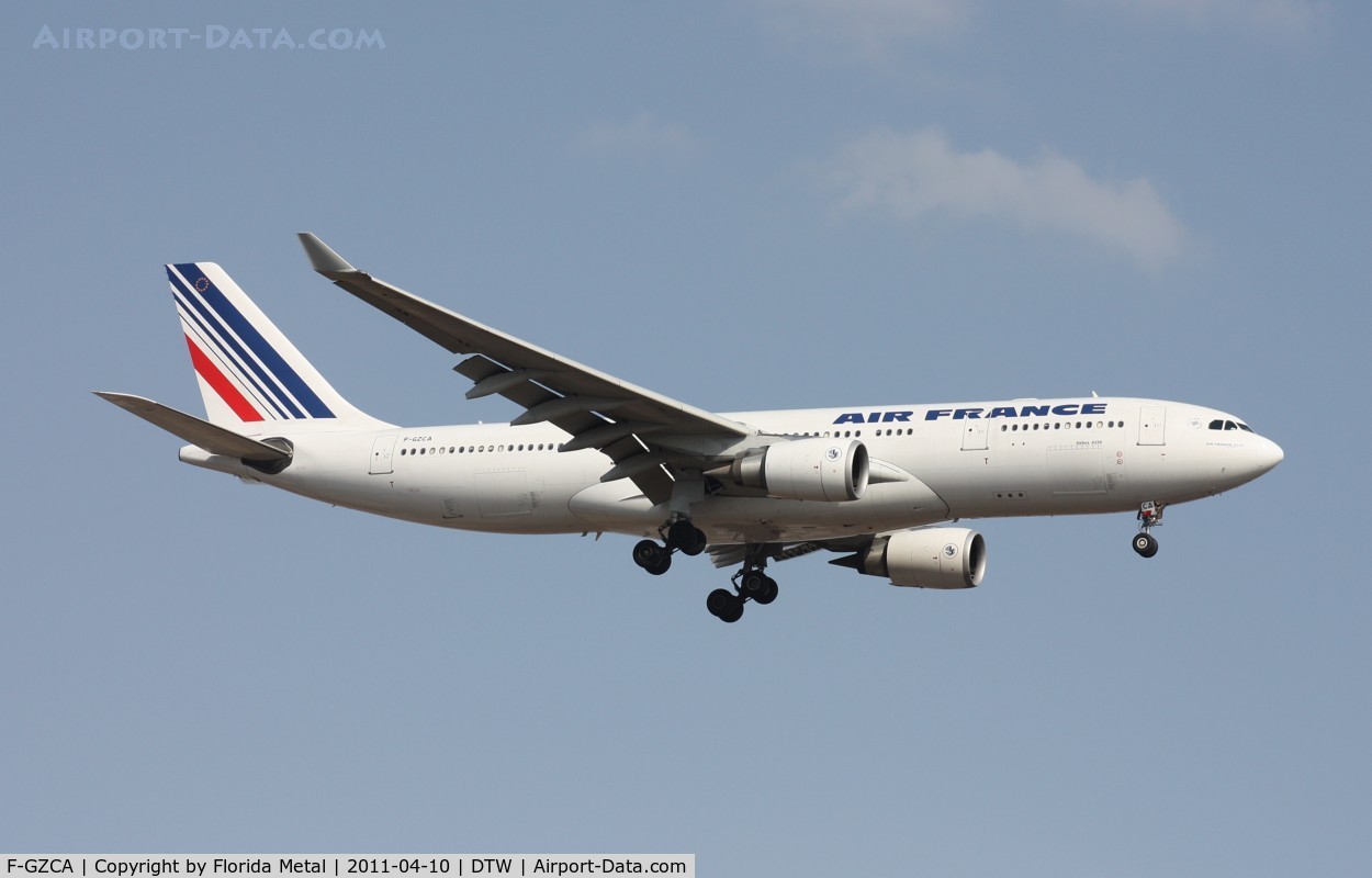 F-GZCA, 2001 Airbus A330-203 C/N 422, Air France A330-200