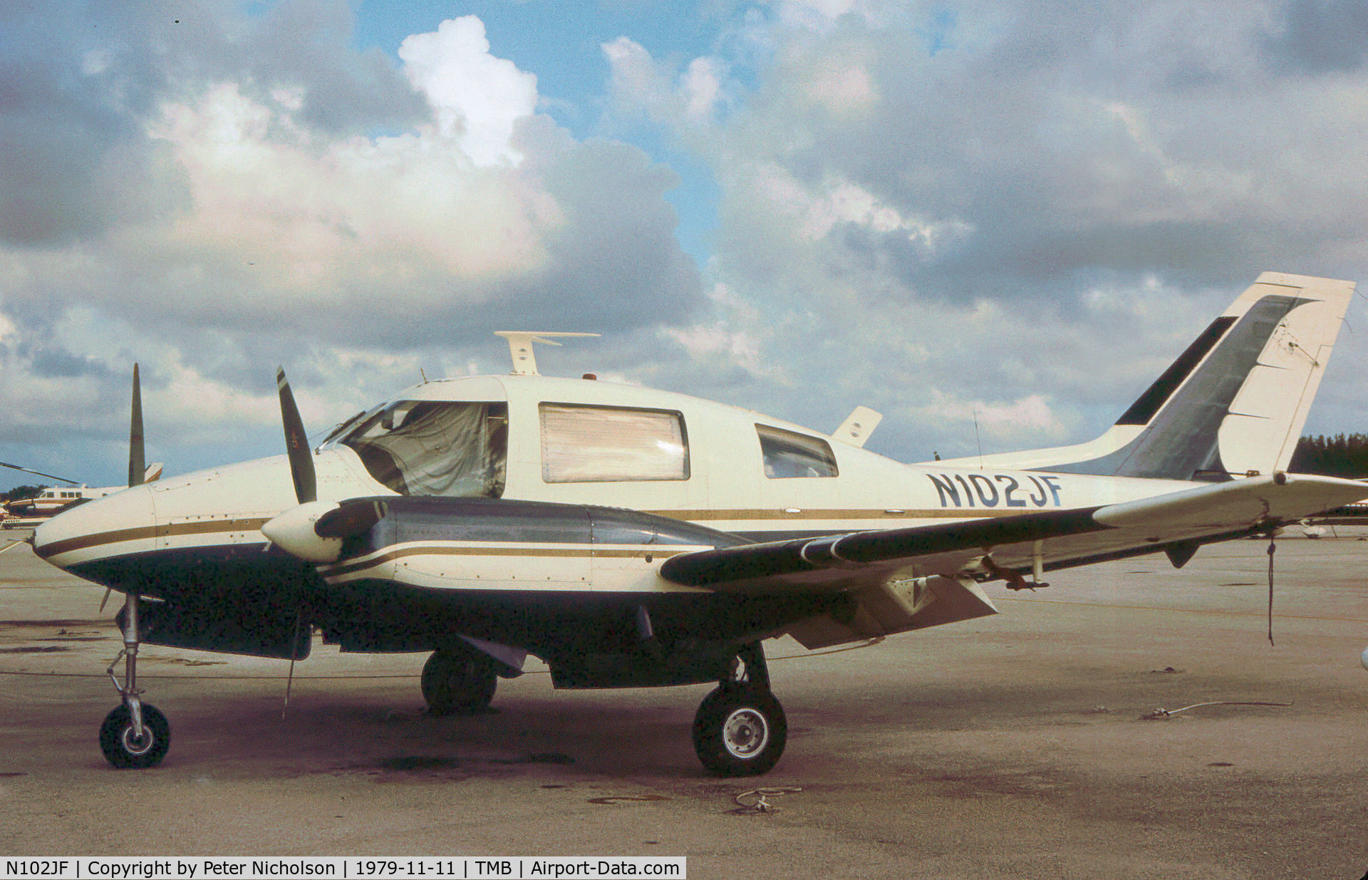N102JF, 1967 Beagle B-206 Series 2 C/N B054, Beagle 206 as seen at New Tamiami in November 1979.