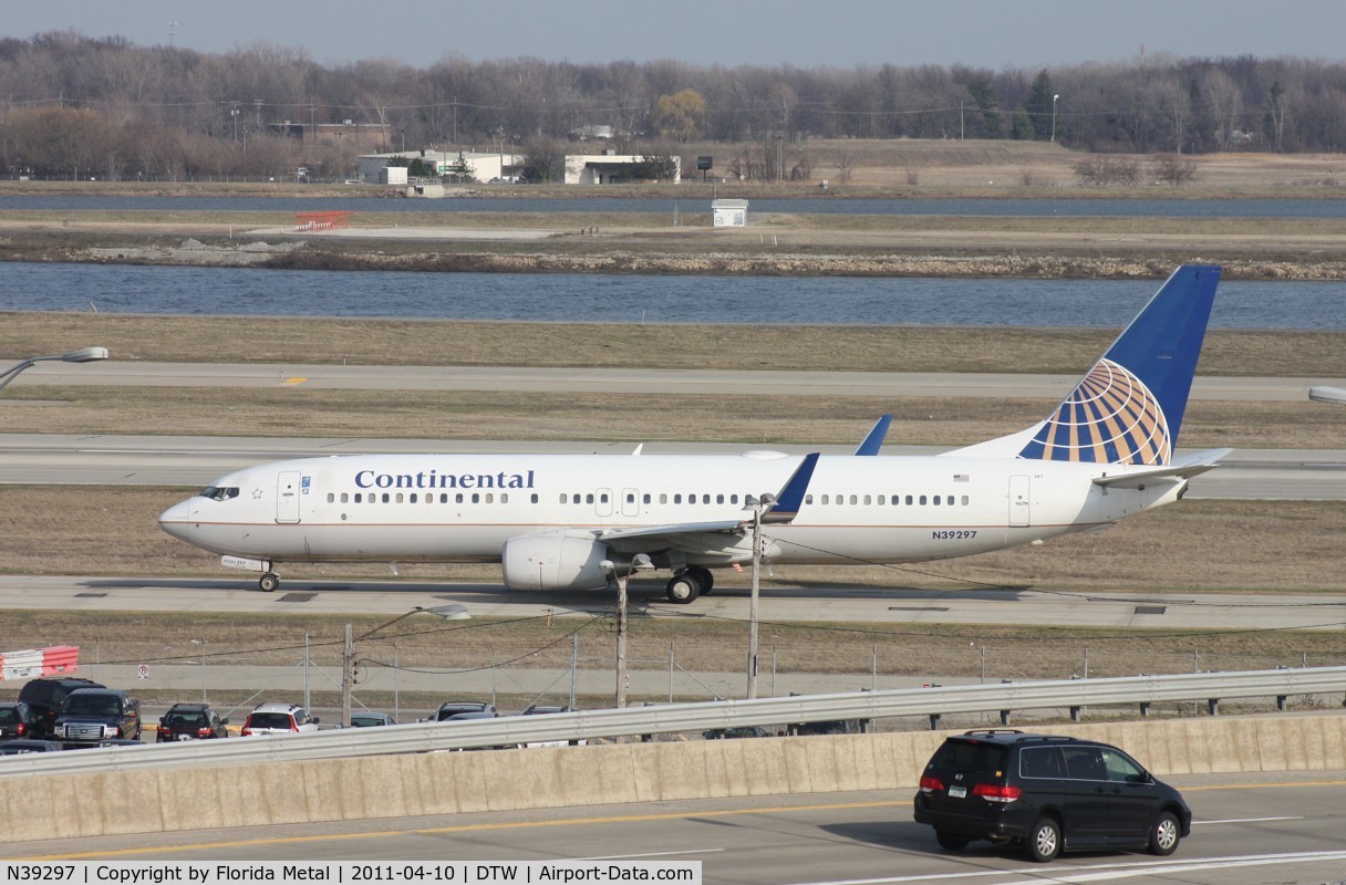 N39297, 2005 Boeing 737-824 C/N 34003, Continental 737