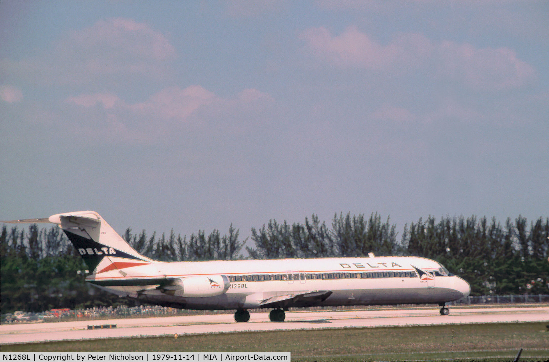 N1268L, 1968 Douglas DC-9-32 C/N 47284, DC-9-32 of Delta Air Lines preparing for take-off at Miami International in November 1979.