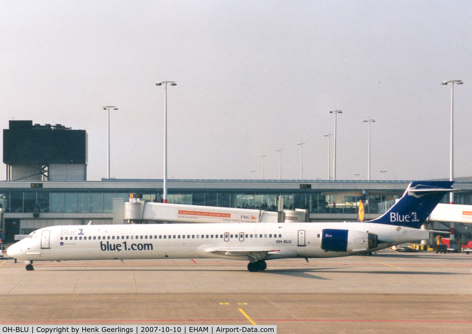 OH-BLU, 1996 McDonnell Douglas MD-90-30 C/N 53458, Blue 1