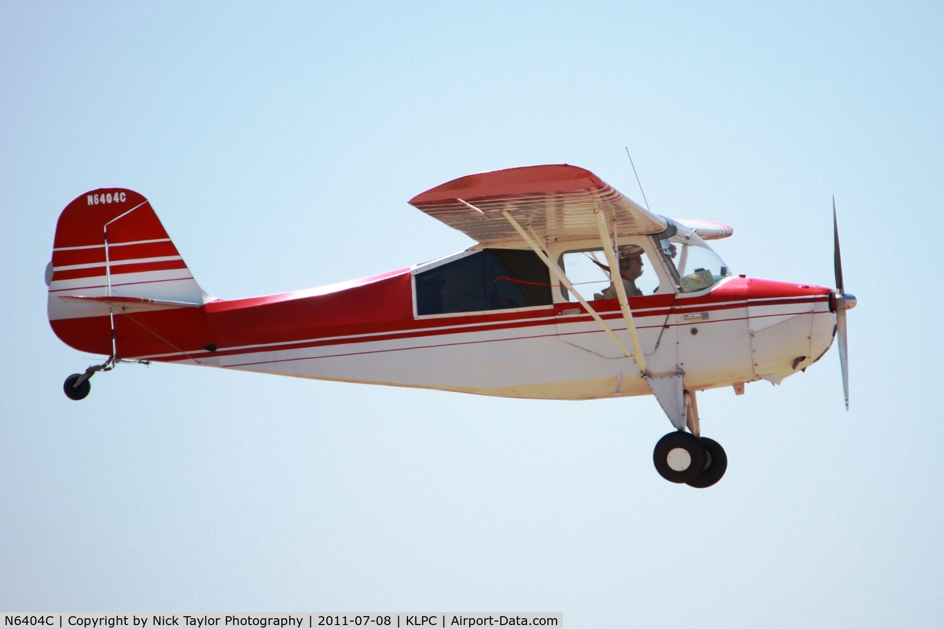 N6404C, Aeronca 7BCM C/N 7BCM-296, Landing at the Lompoc Piper Cub Fly-in 2011