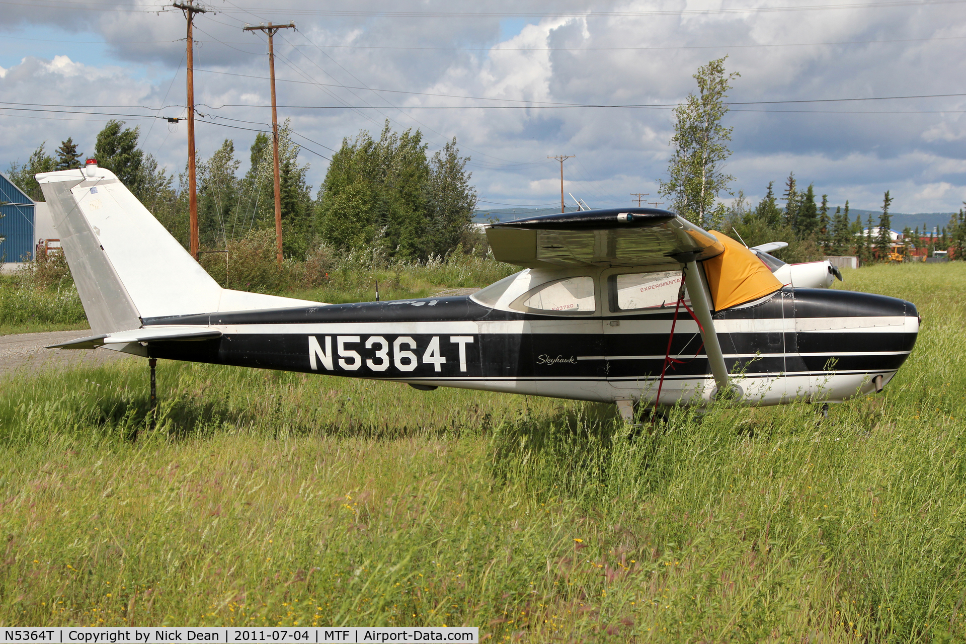 N5364T, 1964 Cessna 172E C/N 17251264, MTF Metro Field