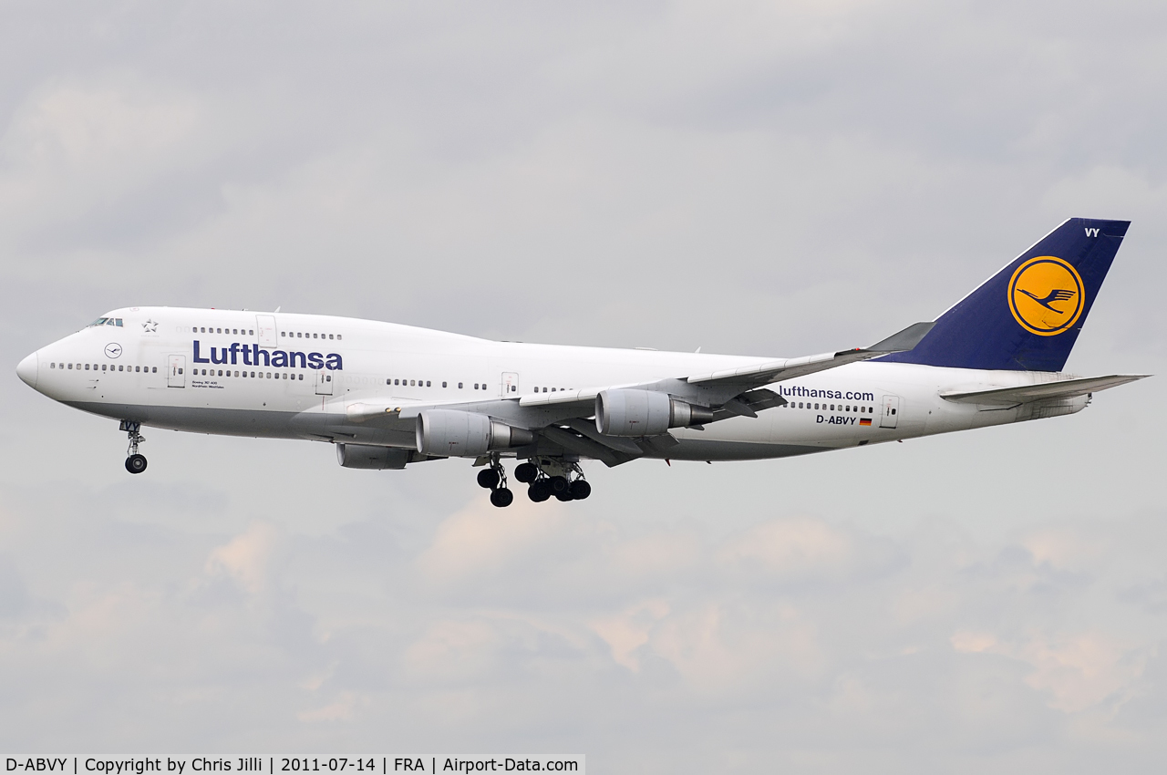 D-ABVY, 2000 Boeing 747-430 C/N 29869, Lufthansa