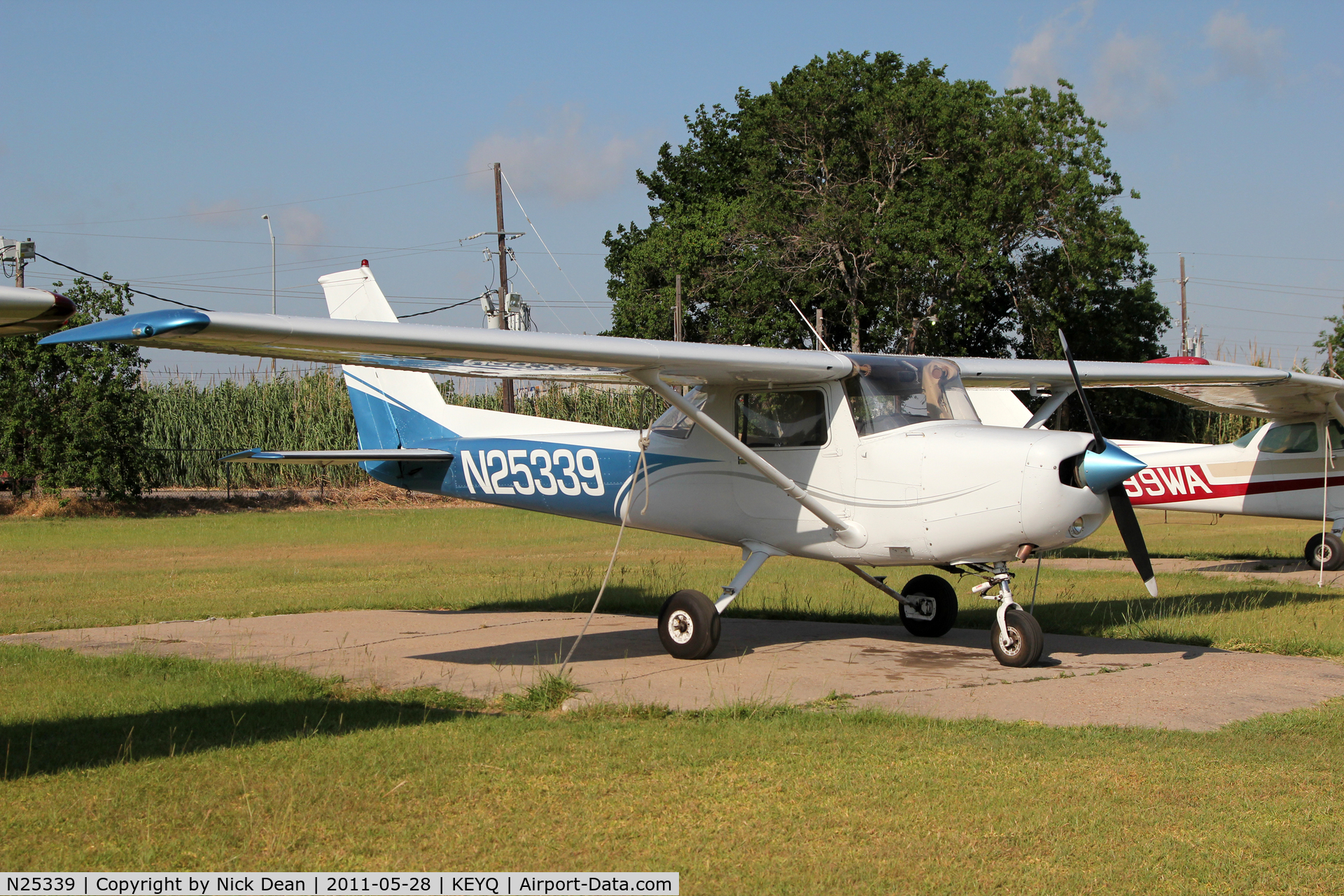 N25339, 1977 Cessna 152 C/N 15280603, KEYQ/EYQ