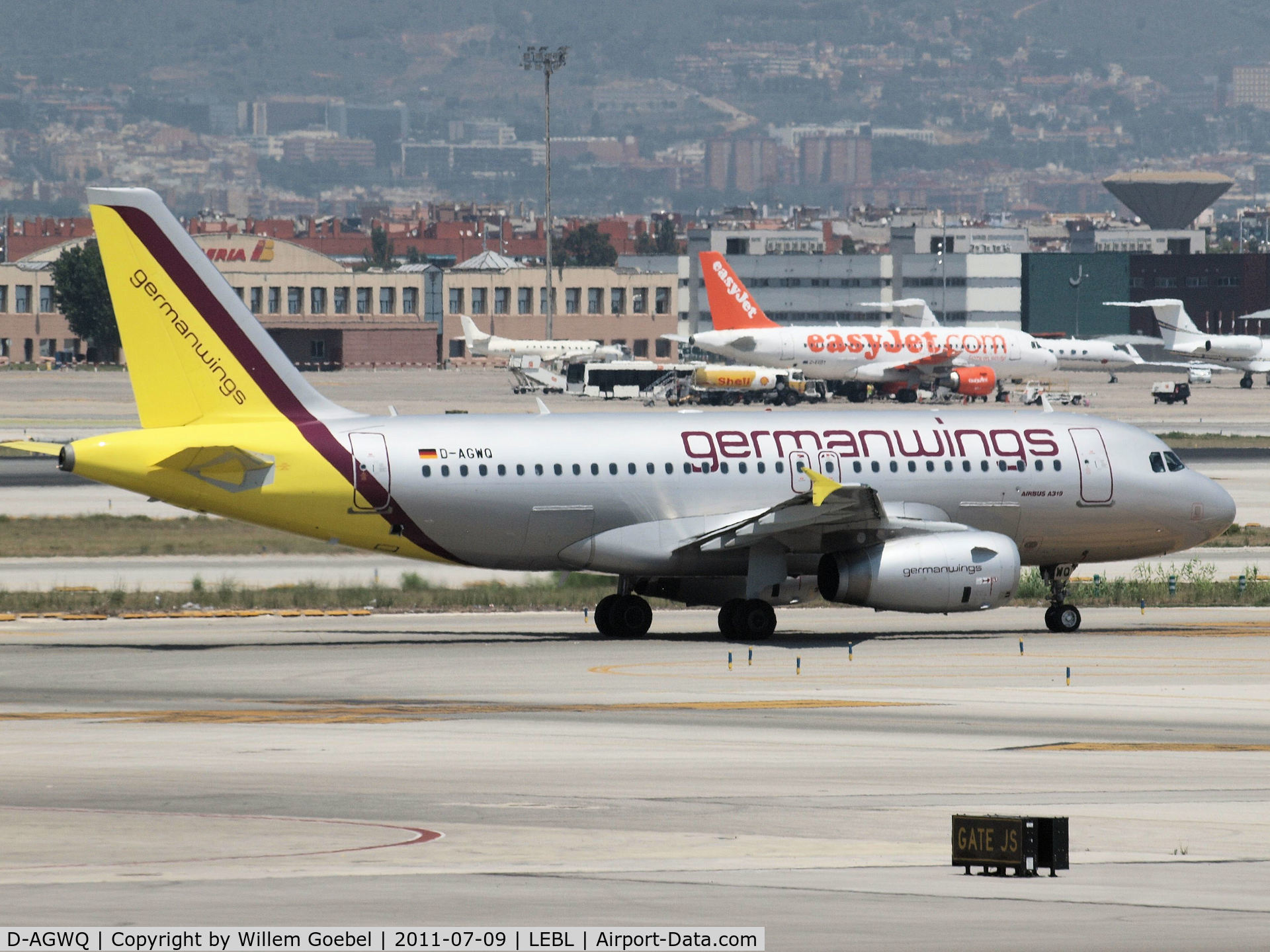 D-AGWQ, 2010 Airbus A319-132 C/N 4256, Depart from Barcelona Airport
