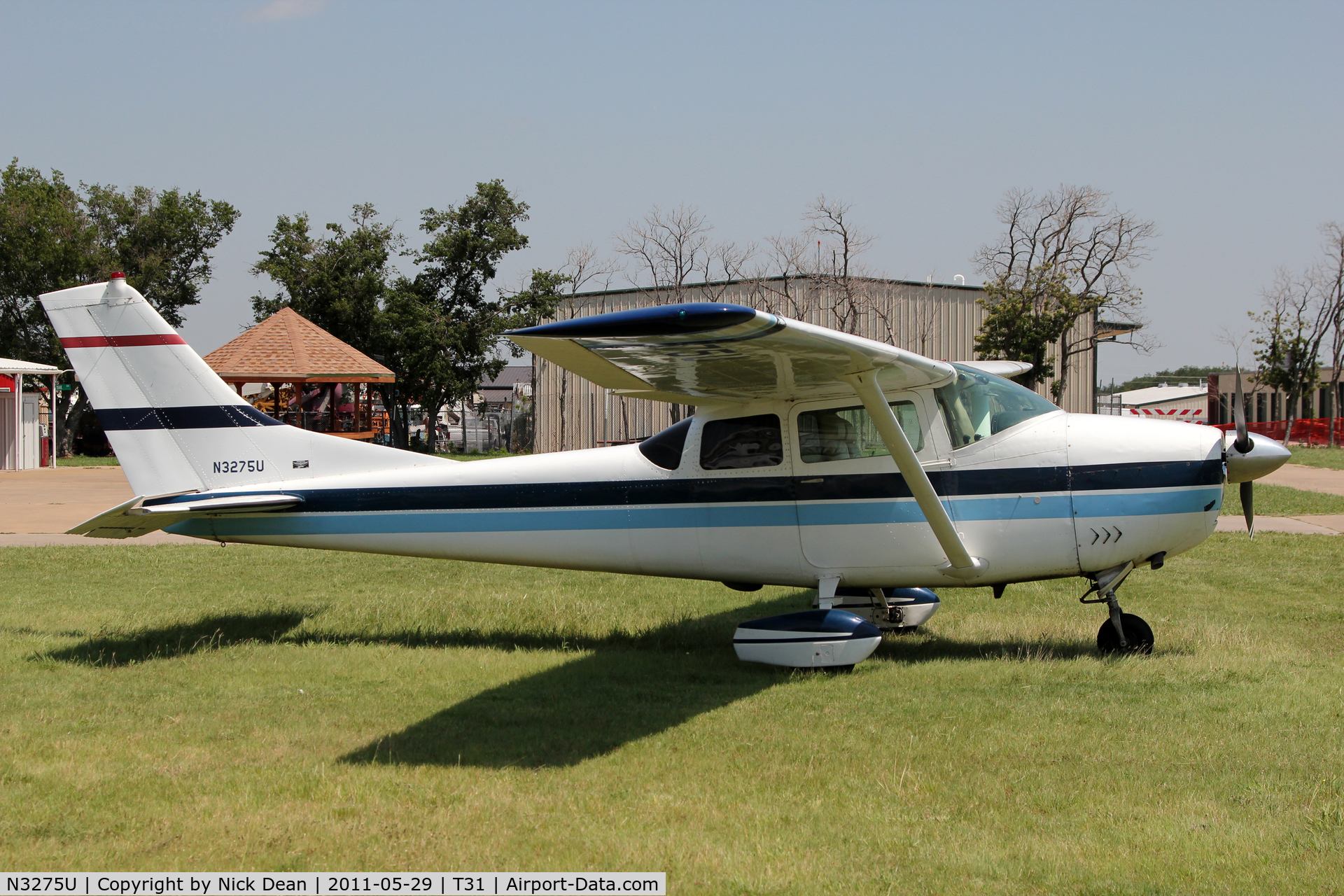 N3275U, 1963 Cessna 182F Skylane C/N 18254675, T31 Aero Country