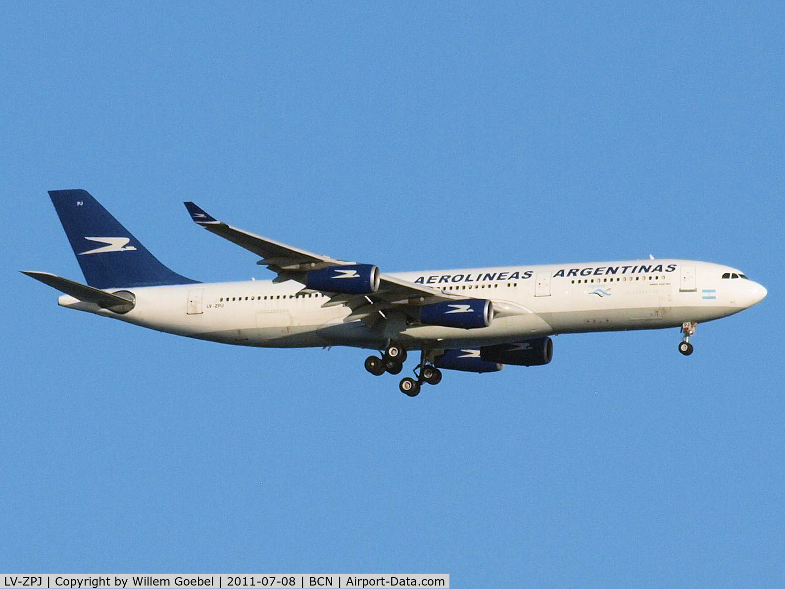 LV-ZPJ, 1994 Airbus A340-211 C/N 074, Prepare for landing on Barcelona Airport