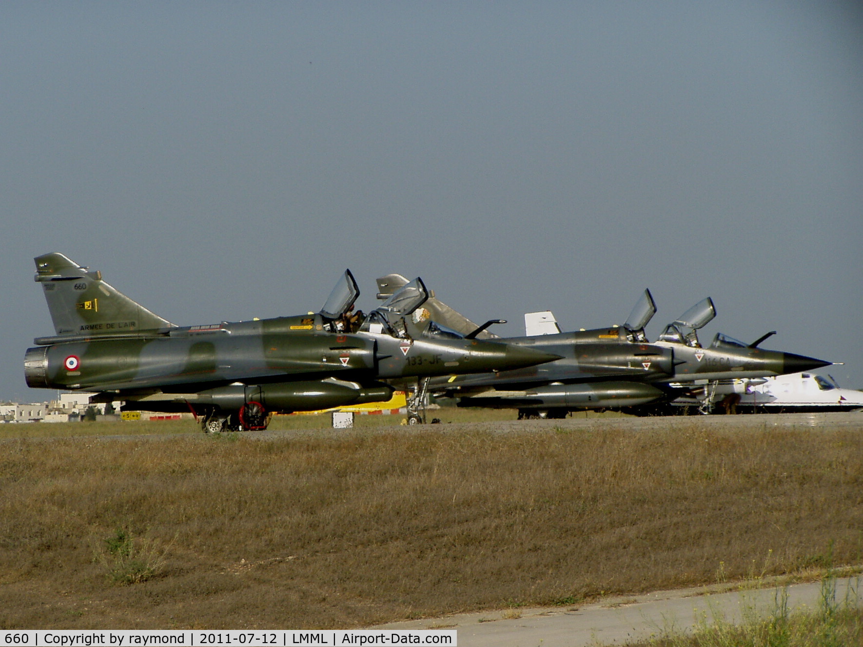 660, Dassault Mirage 2000D C/N 534, Mirage2000 660 and 304 of French Air Force diverted to Malta because of technical problems.