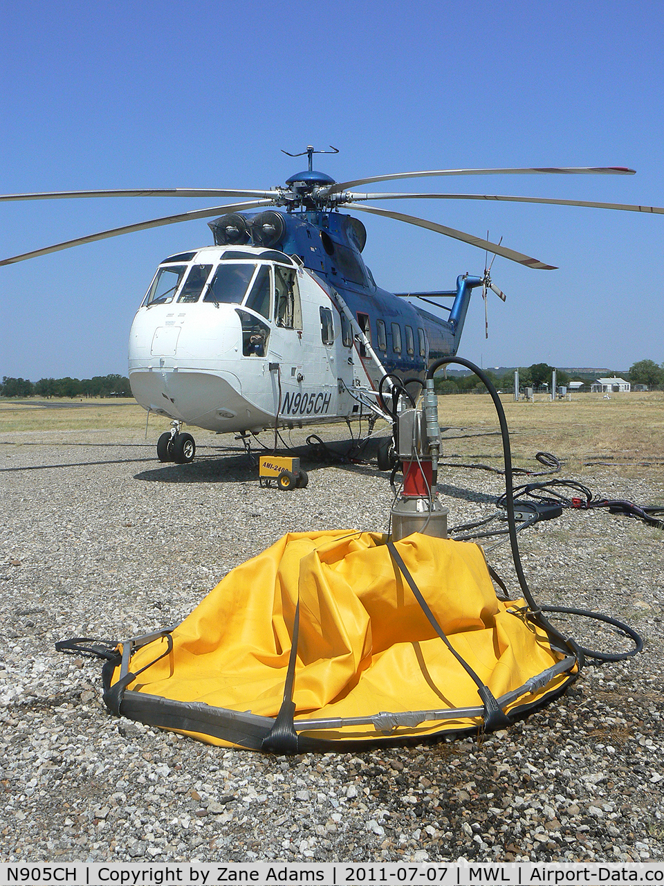 N905CH, 1973 Sikorsky S-61N C/N 61711, Type 1 firefighting helicopter with water bucket at Mineral Wells, TX