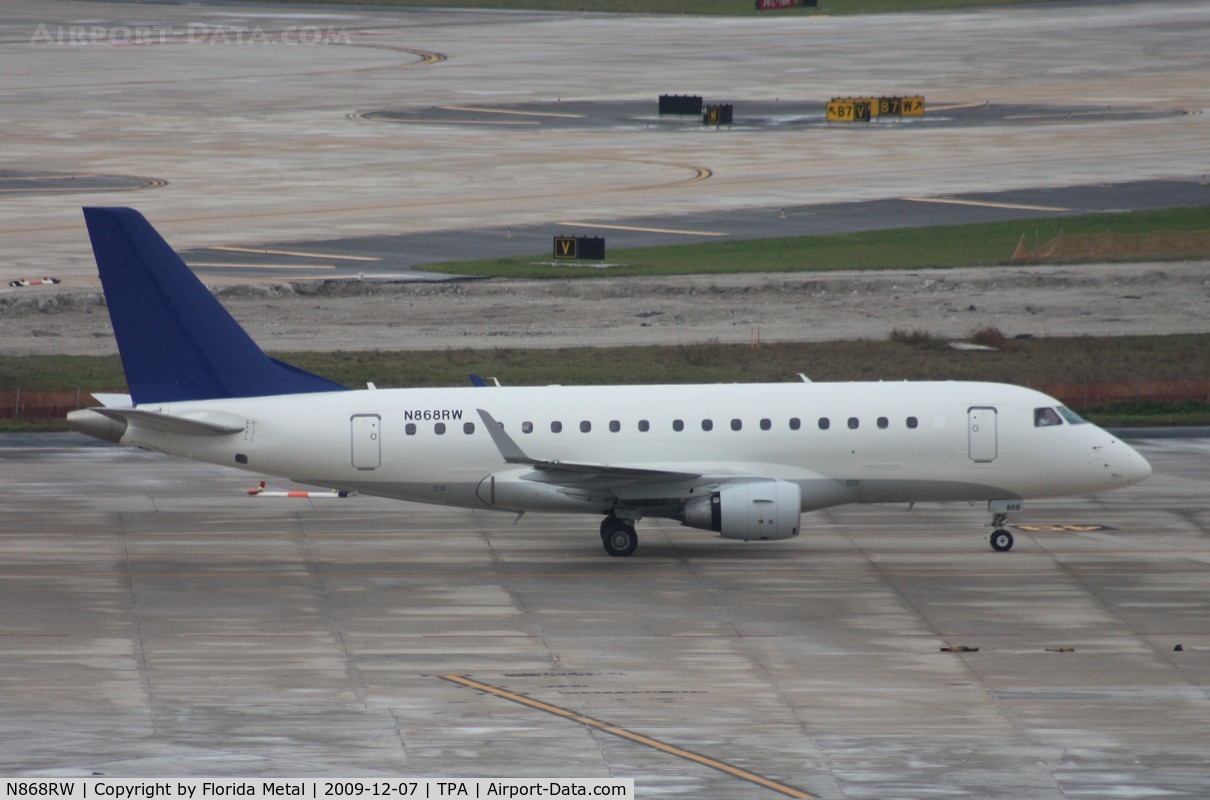 N868RW, 2006 Embraer 170SU (ERJ-170-100SU) C/N 17000131, Republic E170