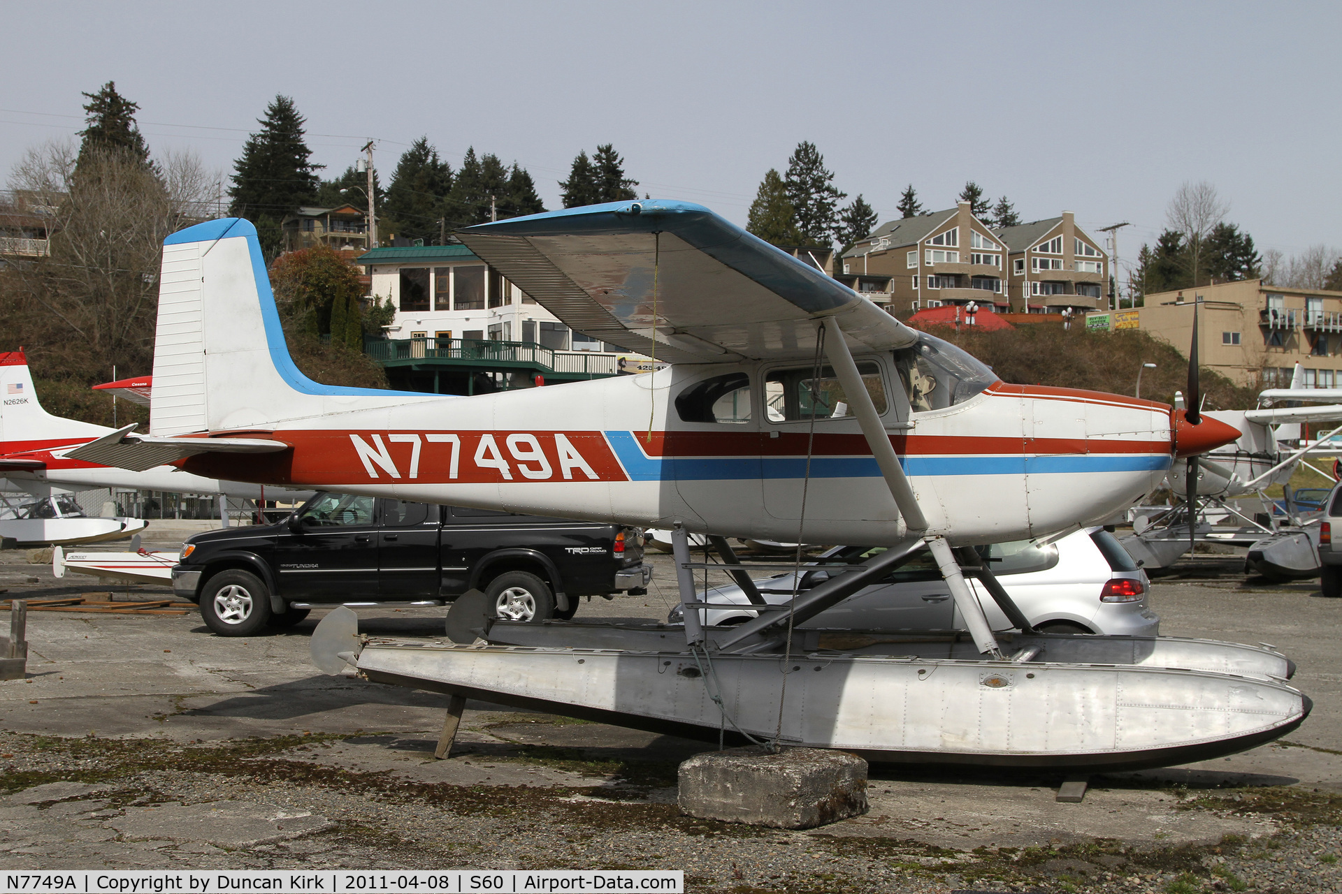 N7749A, 1956 Cessna 180 C/N 32646, 50+ year old Cessna 180 on floats