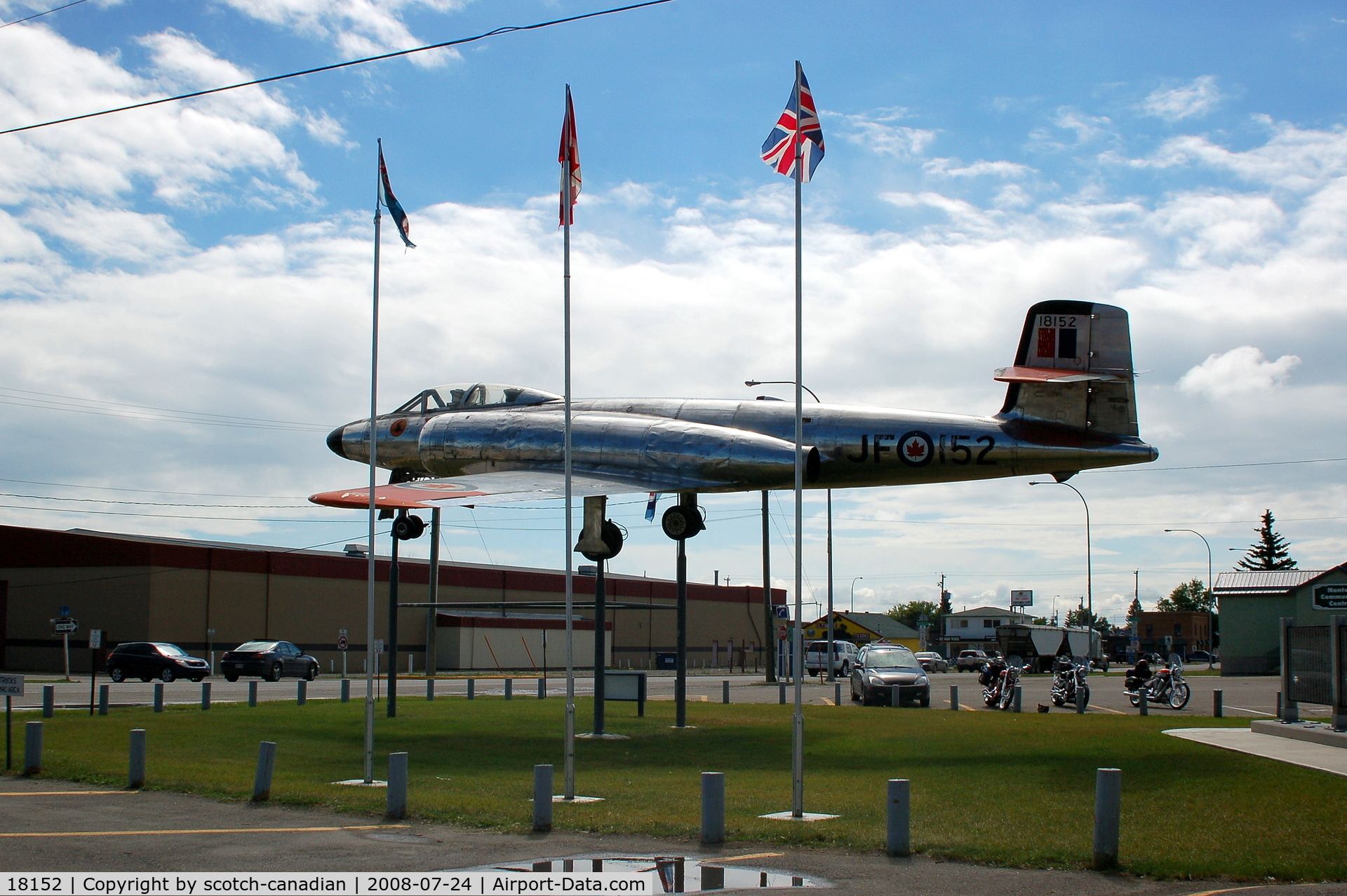 18152, Avro Canada CF-100 Canuck Mk3D C/N 052, Avro CF-100 at the Bomber Command Museum of Canada - Nanton, Alberta, Canada