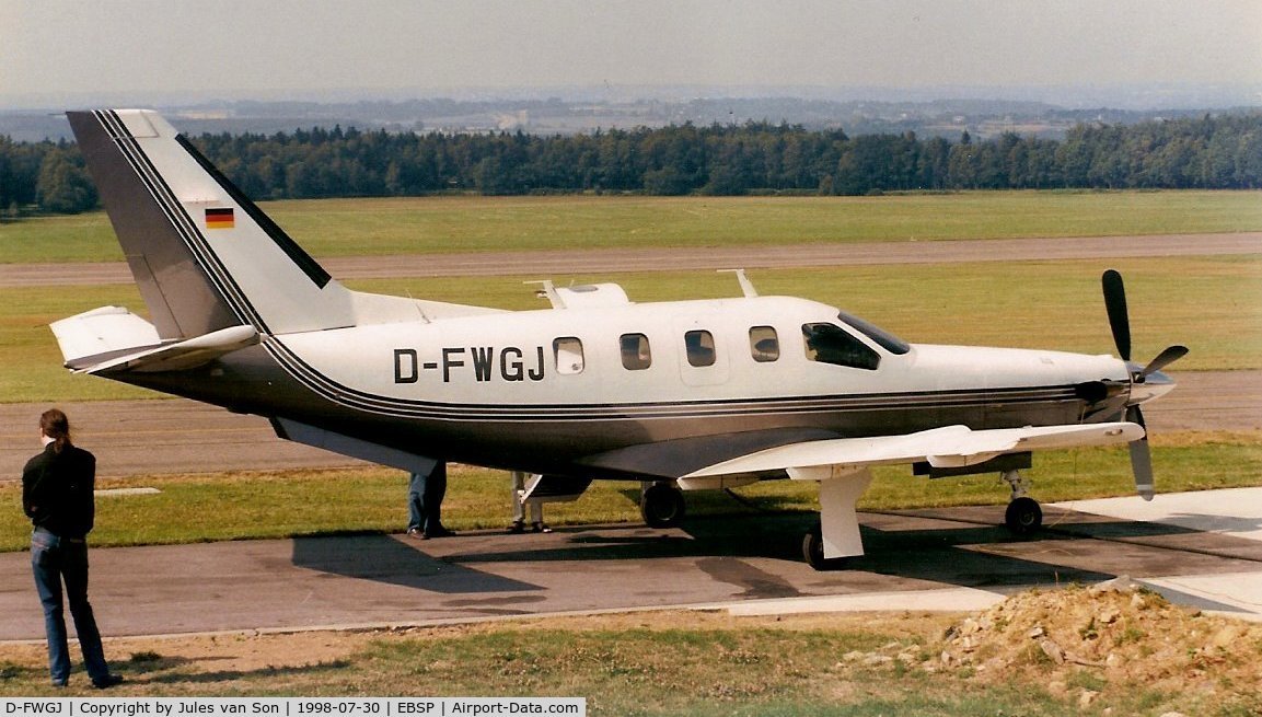 D-FWGJ, 1991 Socata TBM-700 C/N 19, Curius who the owner is at that time