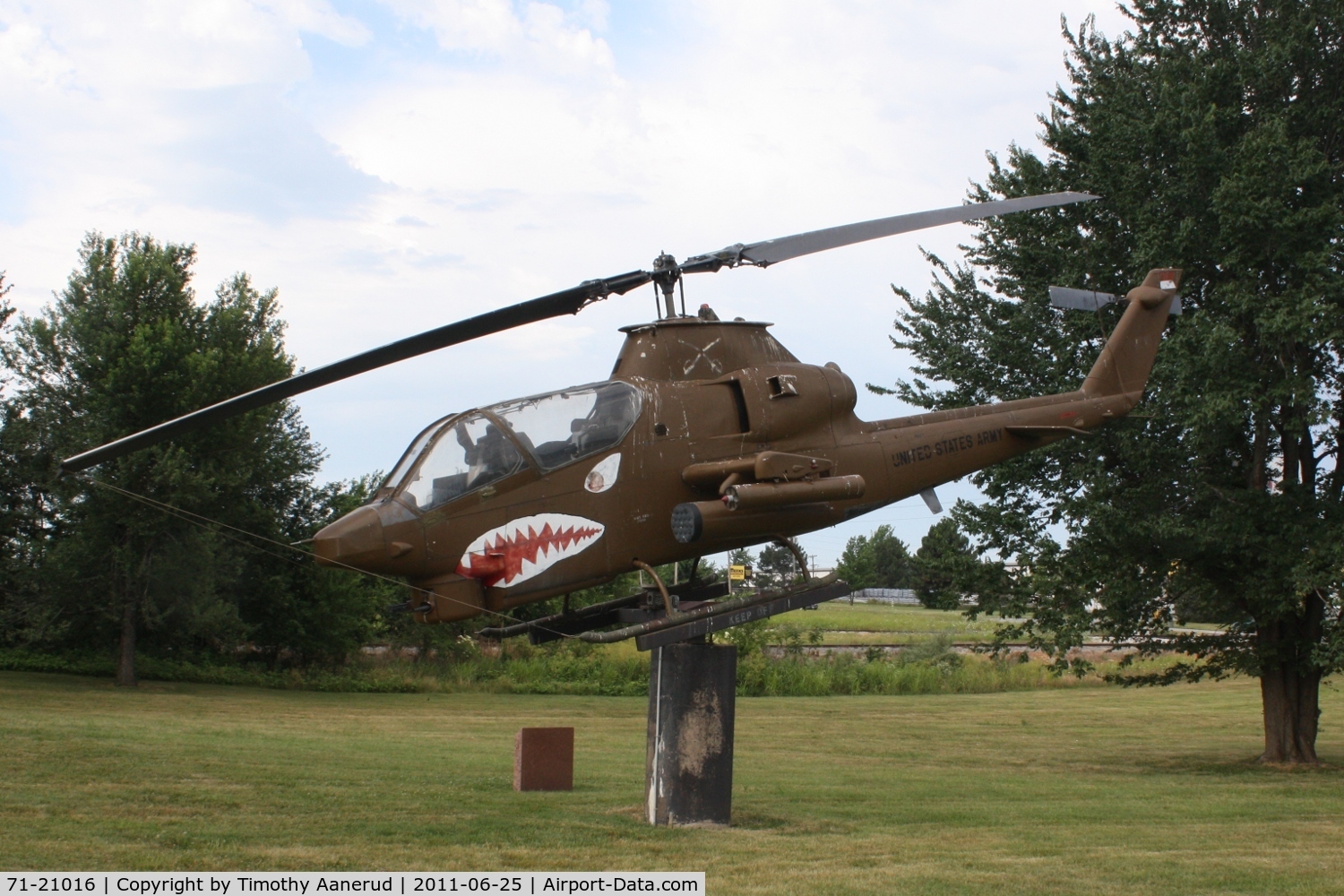 71-21016, Bell AH-1G Cobra C/N 21087, Bell (US Helicopter) AH-1G-BF, c/n: 21087