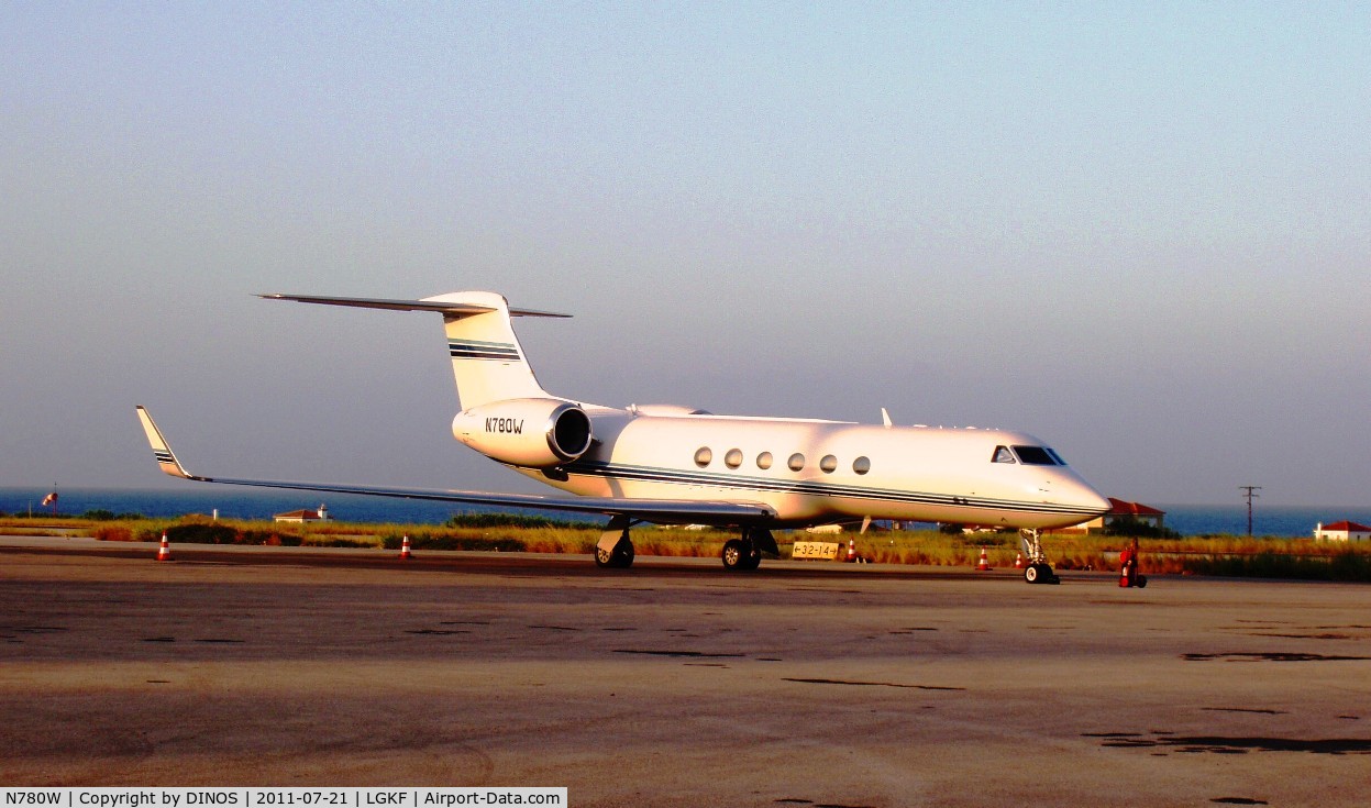 N780W, 1997 Gulfstream Aerospace G-V C/N 530, GULFSTREAM AEROSPACE