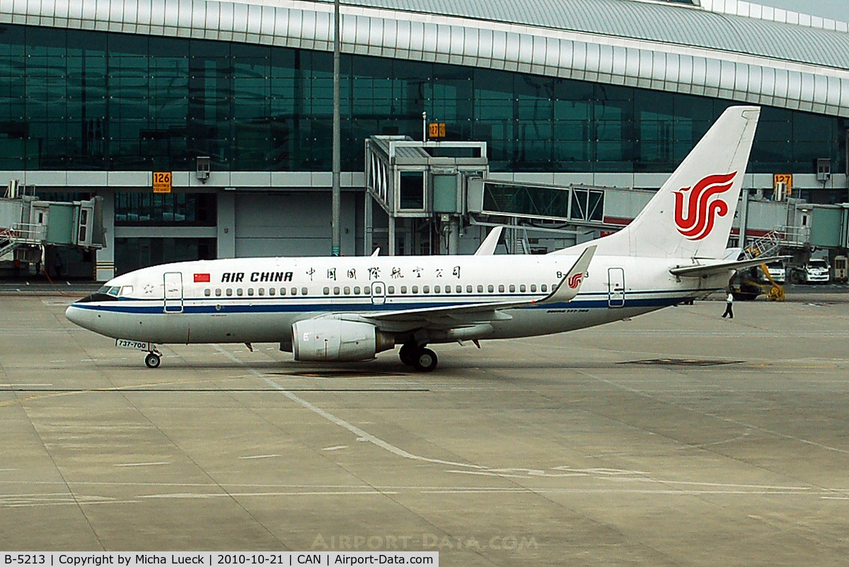 B-5213, 2005 Boeing 737-79L C/N 34020, At Guangzhou