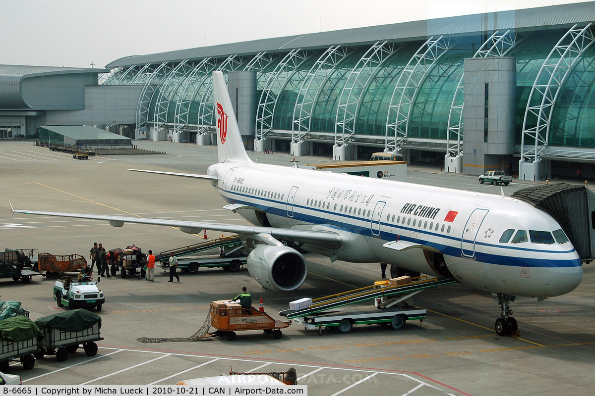 B-6665, Airbus A321-213 C/N 4318, At Guangzhou