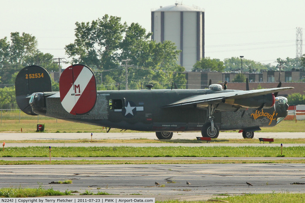 N224J, 1944 Consolidated B-24J-85-CF Liberator C/N 1347 (44-44052), 1944 Consolidated Aircraft/hill B-24J, c/n: 44-44052 at Chicago Executive Airport