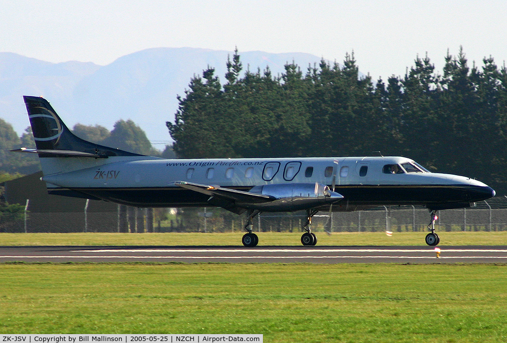 ZK-JSV, 1994 Fairchild SA-227DC Metro 23 C/N DC-868B, rolling on 02