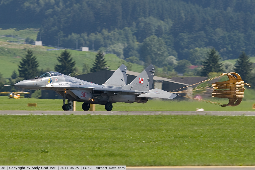 38, Mikoyan-Gurevich MiG-29 C/N 2960532038, Polish Air Force MIG29