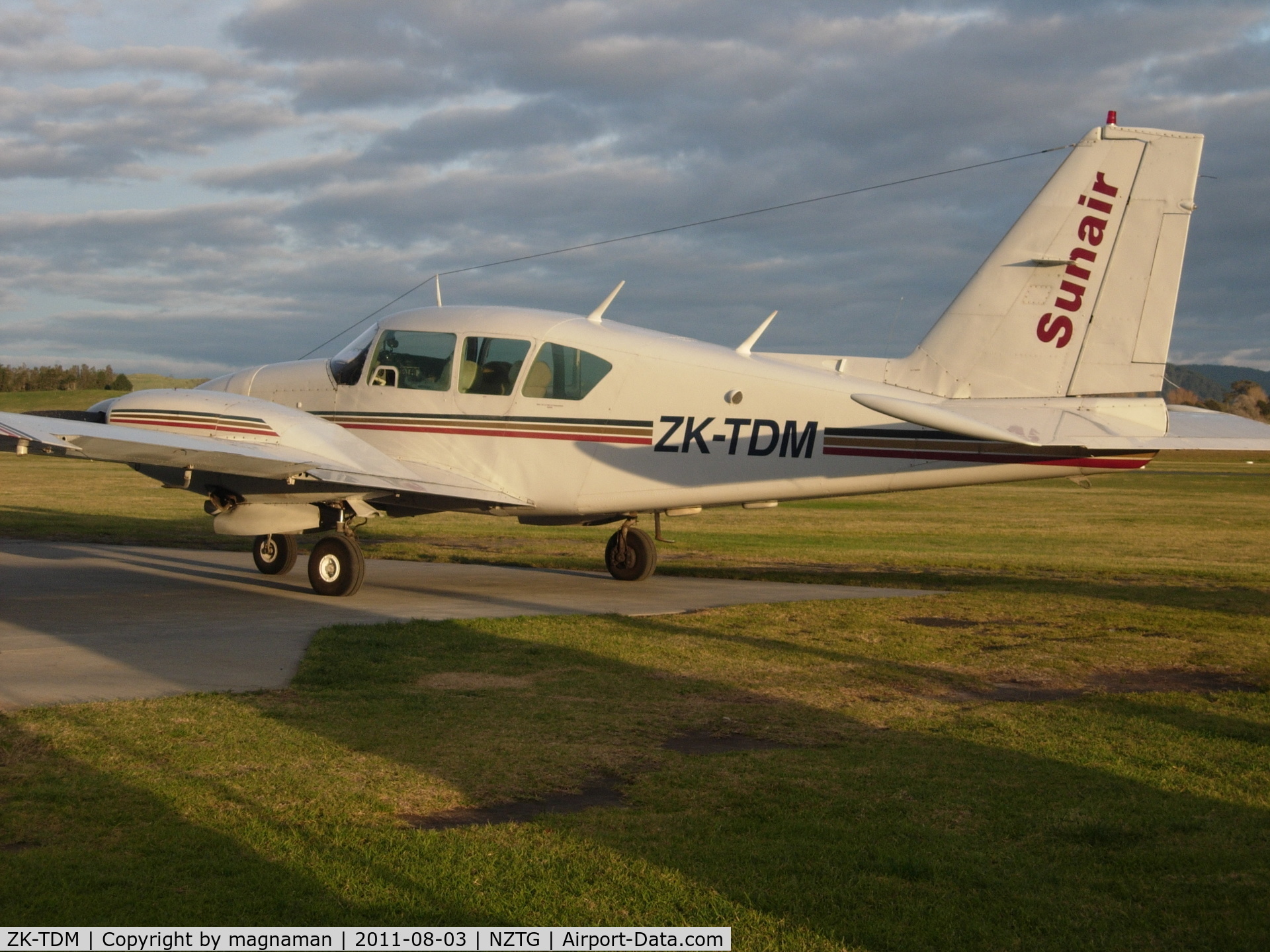 ZK-TDM, Piper PA-23-250 C/N 27-7754045, Sunair in the sunset