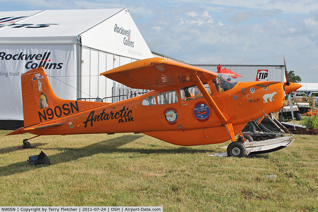 N90SN, Cessna A185F Skywagon 185 C/N 18504109, Cessna A185F, c/n: 18504109 on Static Display at 2011 Oshkosh