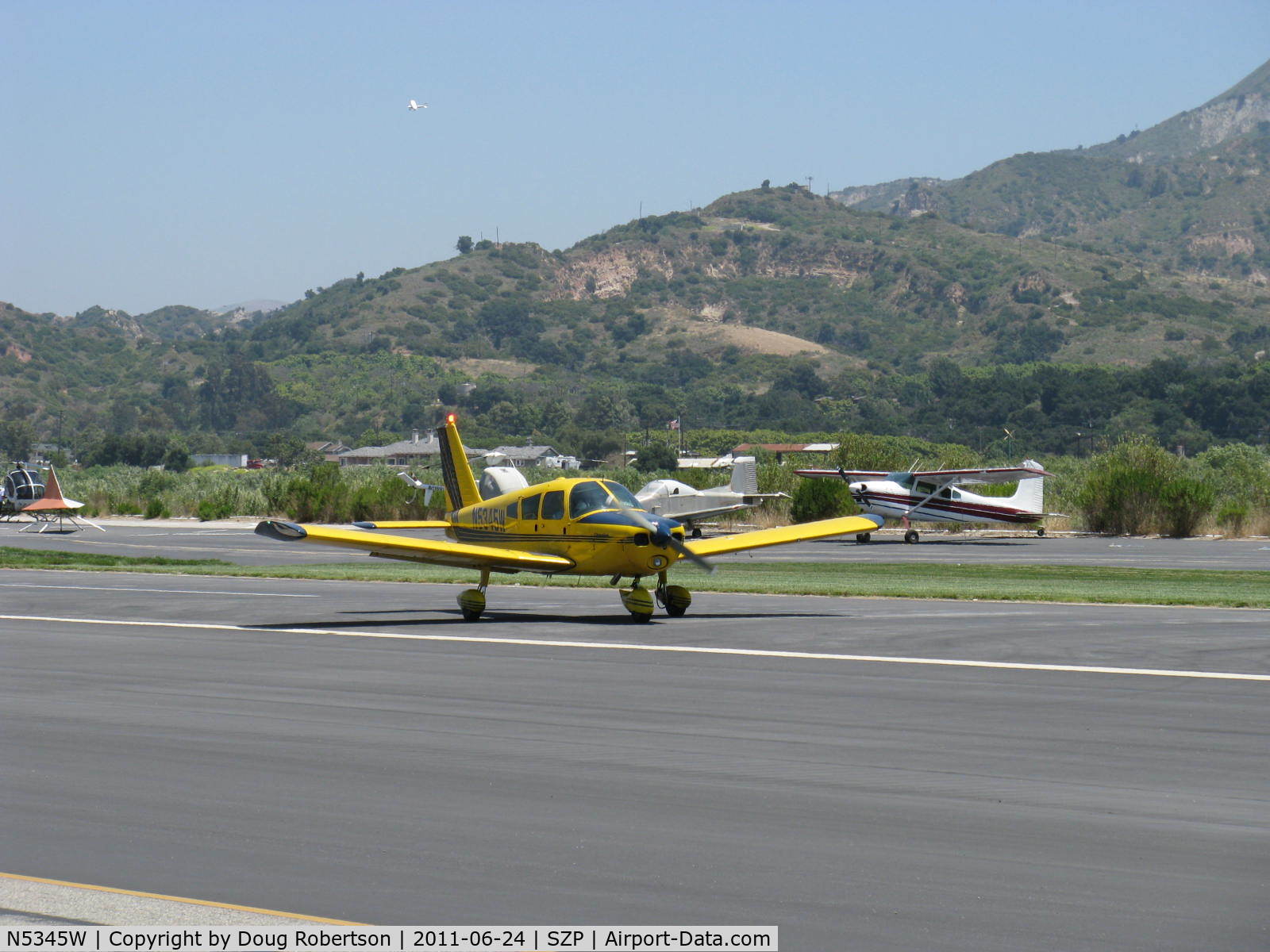 N5345W, 1962 Piper PA-28 C/N 28-404, 1962 Piper PA-28-150 CHEROKEE, Lycoming O-320-E2A 150 Hp, landing roll Rwy 22