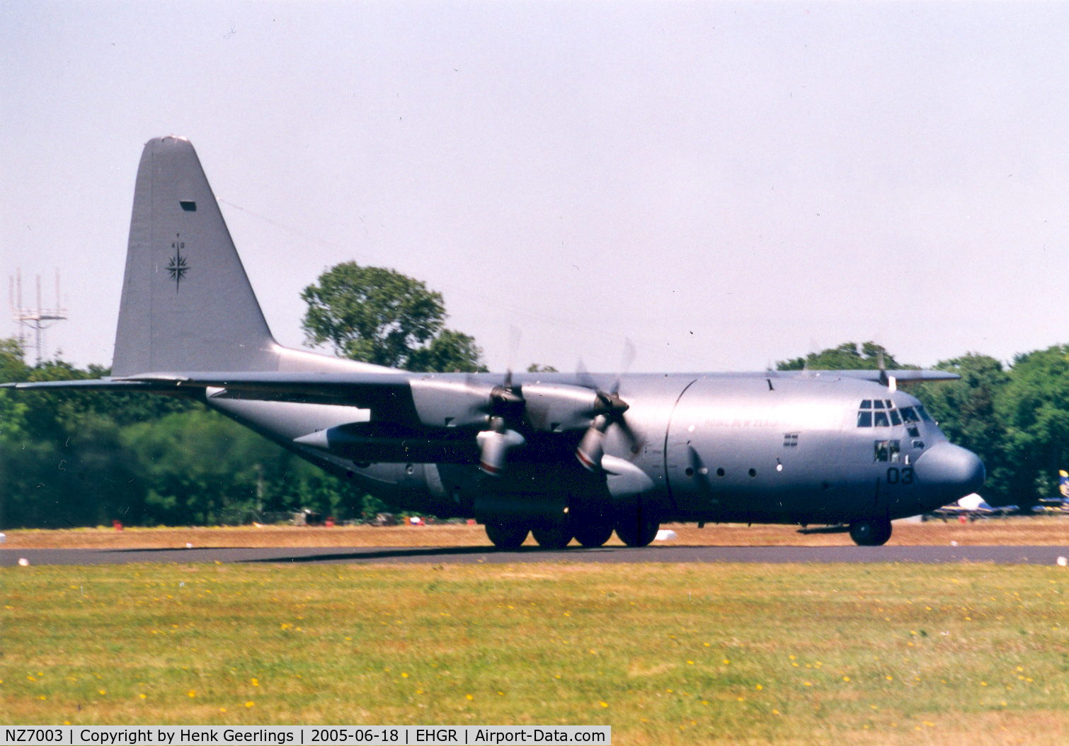 NZ7003, 1965 Lockheed C-130H Hercules C/N 382-4054, Royal New Zealand AF , RNZAF

Royal Dutch AF Open House ,2005