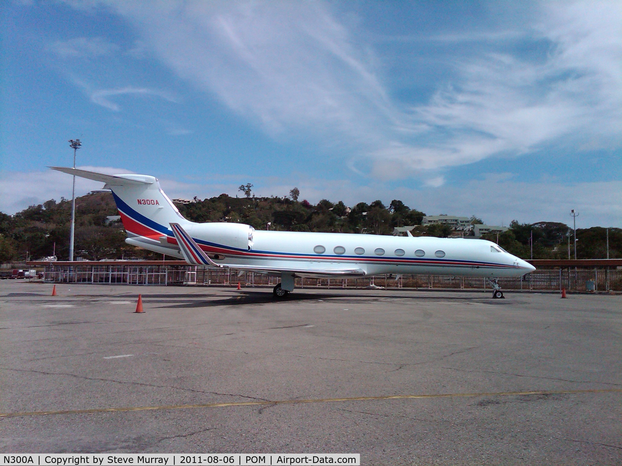 N300A, Gulfstream Aerospace GV-SP (G550) C/N 5309, Gv looking good...cargo area... Port Moresby.