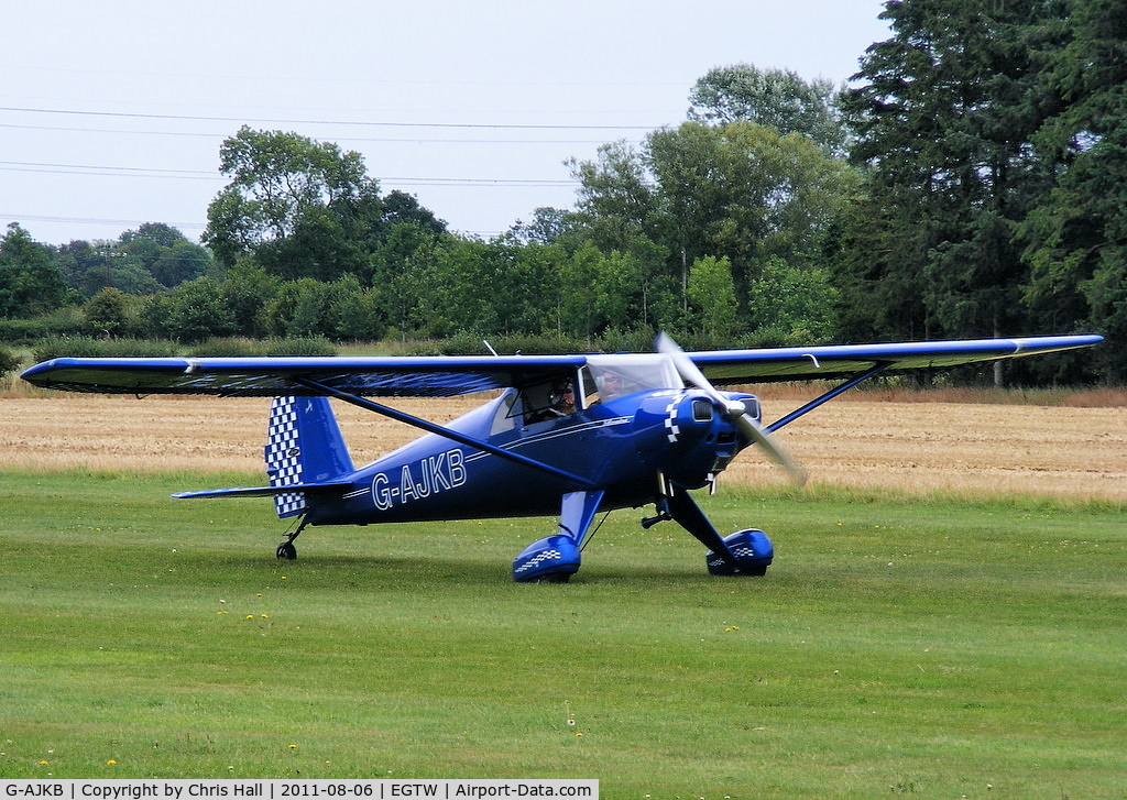 G-AJKB, 1946 Luscombe 8E Silvaire C/N 3058, at the Luscombe fly-in at Oaksey Park