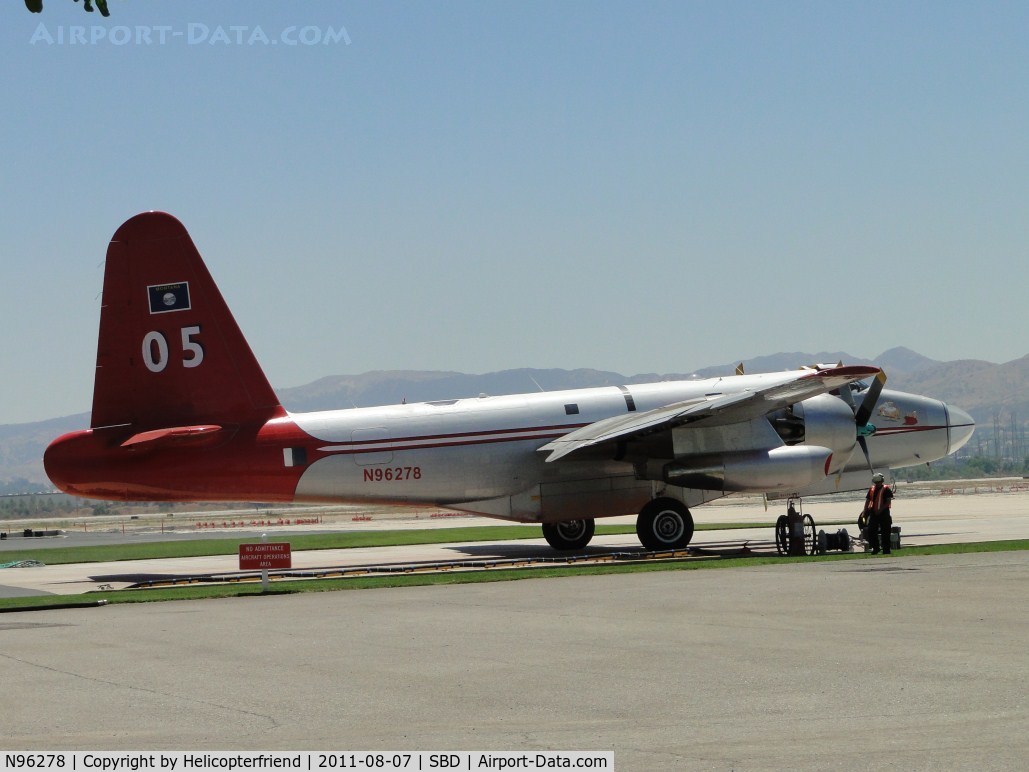 N96278, Lockheed P2V-5F Neptune C/N 426-5340, Parked at US Forestry parking area
