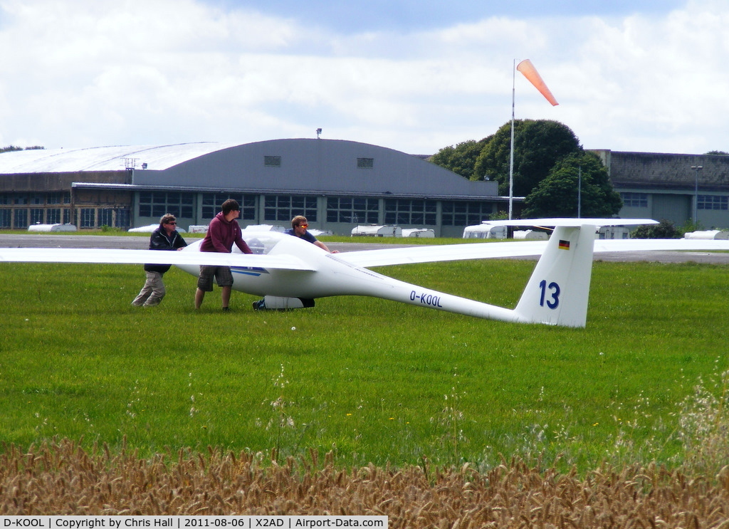 D-KOOL, Schleicher ASH-25 EB28 C/N 25258, at the Cotswold Gliding Club, Aston Down