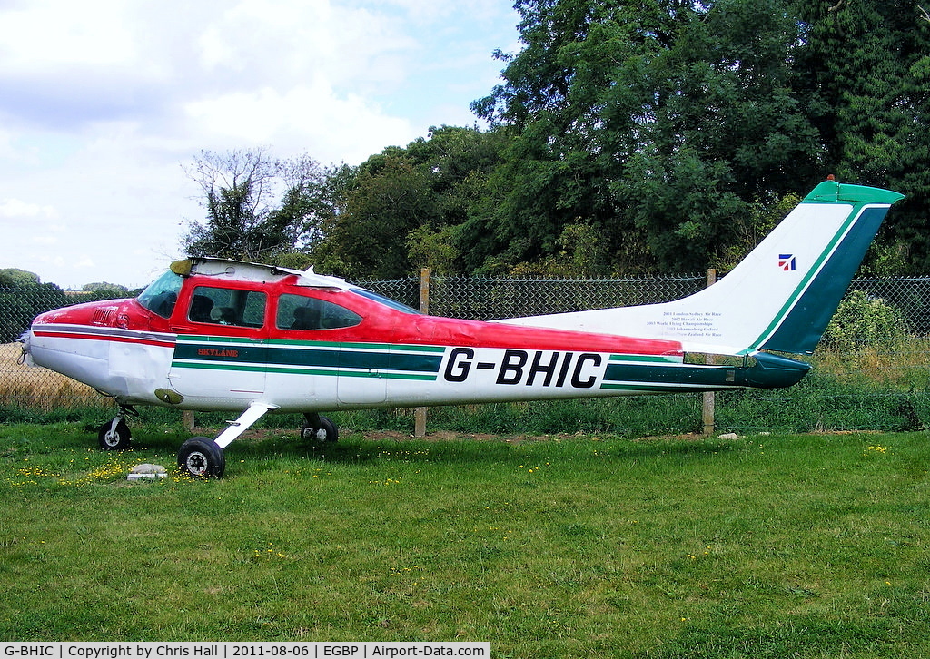 G-BHIC, 1980 Reims F182Q C/N 0135, damaged while taking of from Oxford Airport, stored at ASI Alton and now at Kemble