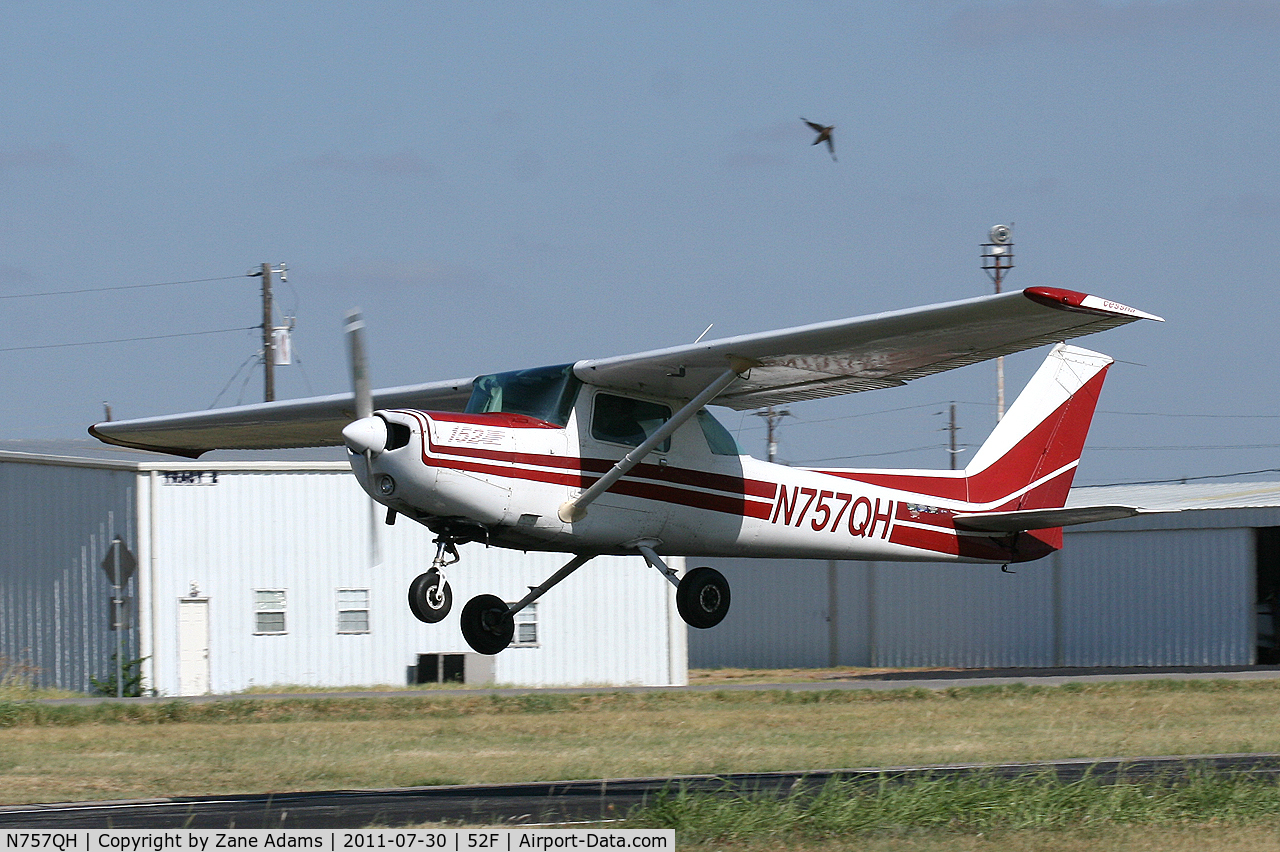 N757QH, 1977 Cessna 152 C/N 15279916, Northwest Regional Airport (Aero Valley) Fort Worth, TX
