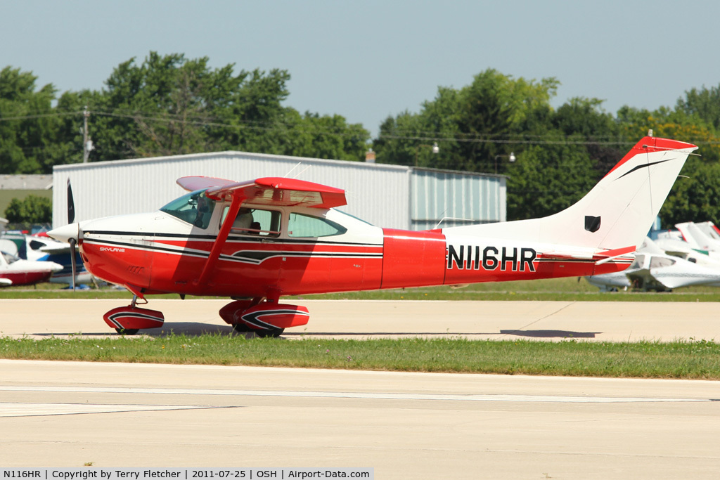 N116HR, Cessna 182R Skylane C/N 18268579, Cessna 182R, c/n: 18268579 at 2011 Oshkosh