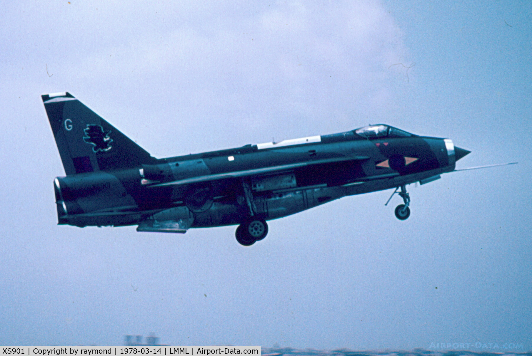 XS901, 1966 English Electric Lightning F.6 C/N 95247, Lightning F6 XS901/G 11Sqd RAF