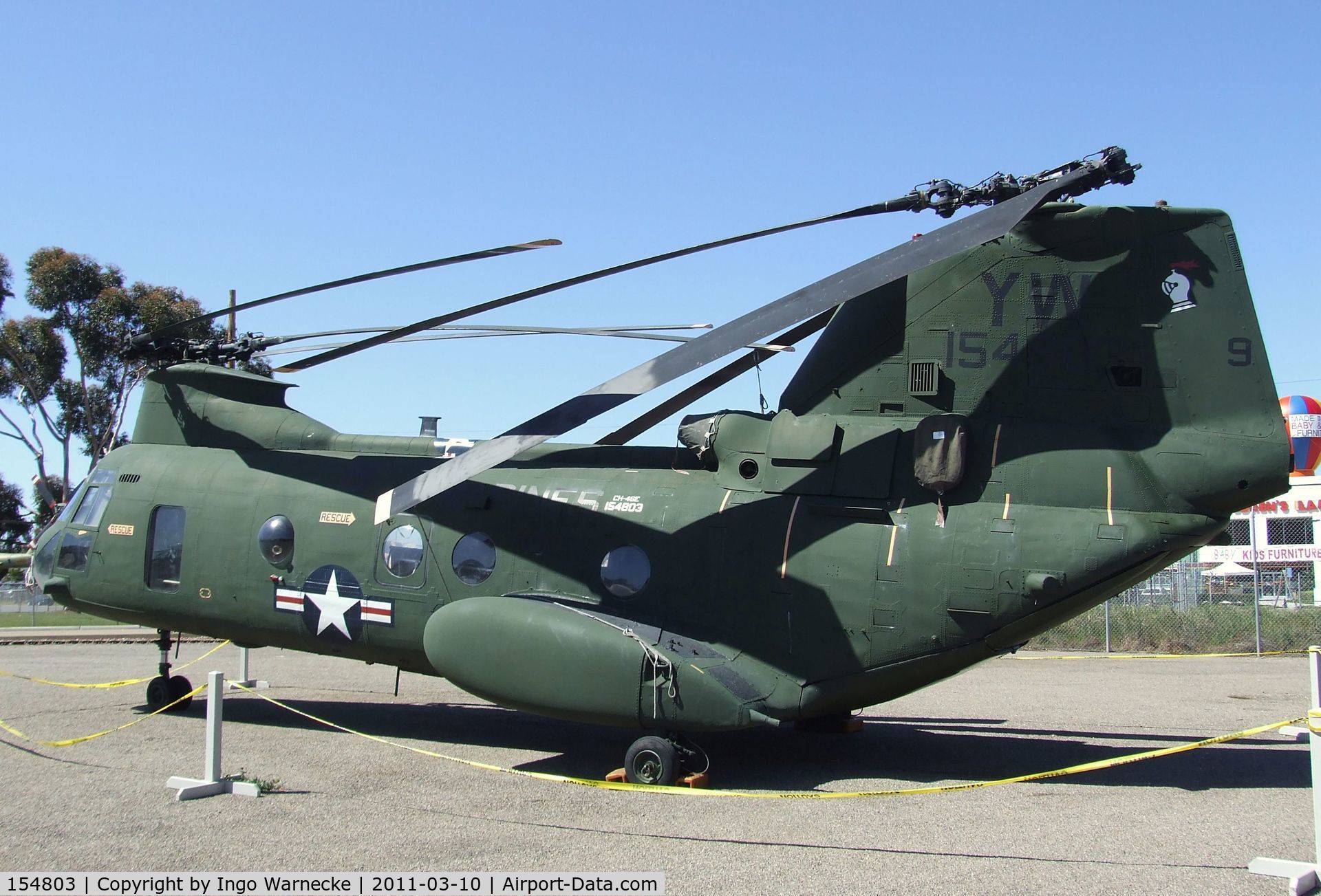 154803, Boeing Vertol CH-46D Sea Knight C/N 2410, Boeing-Vertol CH-46D Sea Knight at the Flying Leatherneck Aviation Museum, Miramar CA