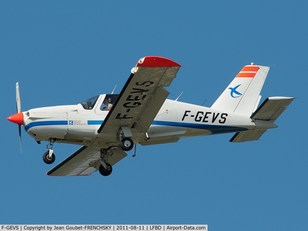 F-GEVS, Socata TB-20 C/N 798, landing 29
