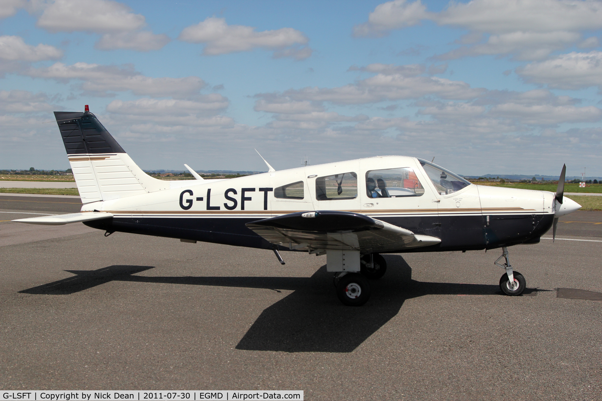 G-LSFT, 1985 Piper PA-28-161 Cherokee Warrior II C/N 28-8516008, EGMD/LYX