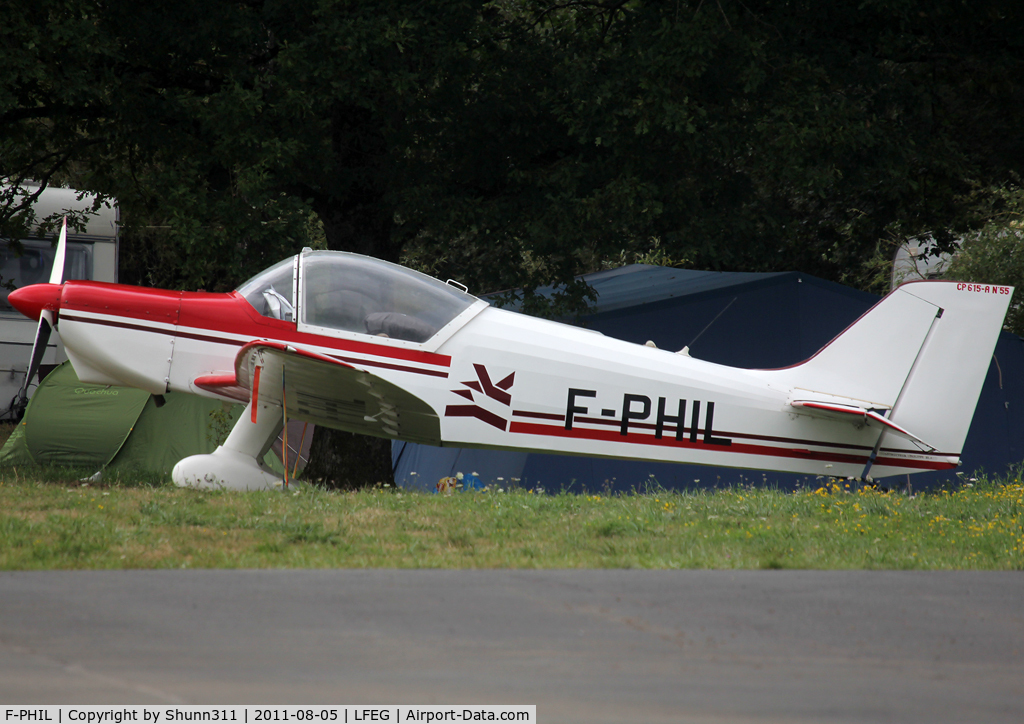F-PHIL, Piel CP-615A Super Diamant C/N 55, Parked on the grass...
